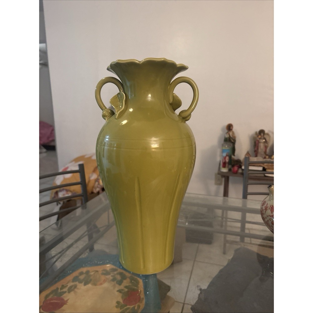 VTG Avocado Chartreuse Green Ceramic Urn Vase Double Handle Scalloped Rim 16"